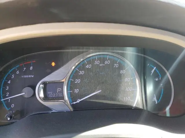 2011 TOYOTA SIENNA XLE