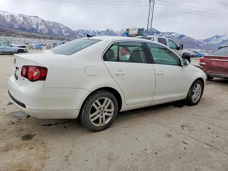 2010 VOLKSWAGEN JETTA TDI  
