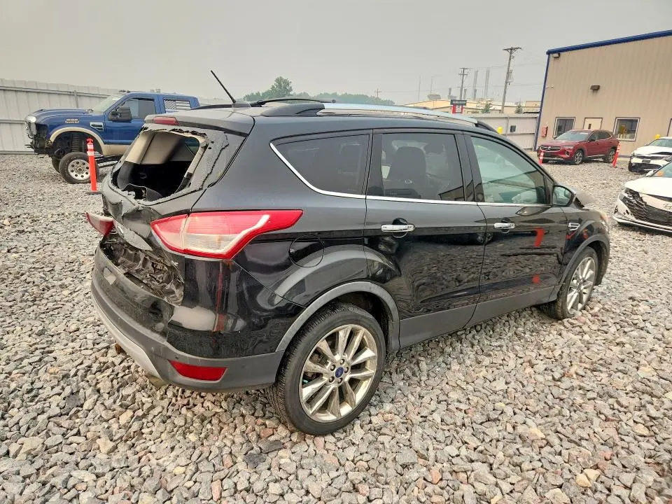 2015 FORD ESCAPE SE  