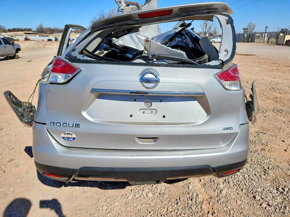 2016 NISSAN ROGUE S  