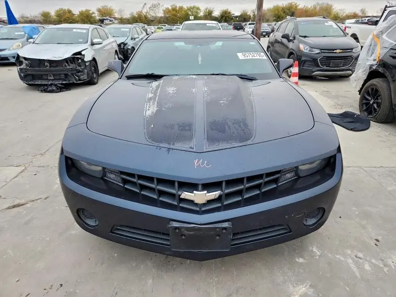 2013 CHEVROLET CAMARO LS  