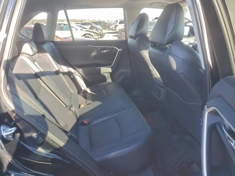 2020 TOYOTA RAV4 ADVENTURE  