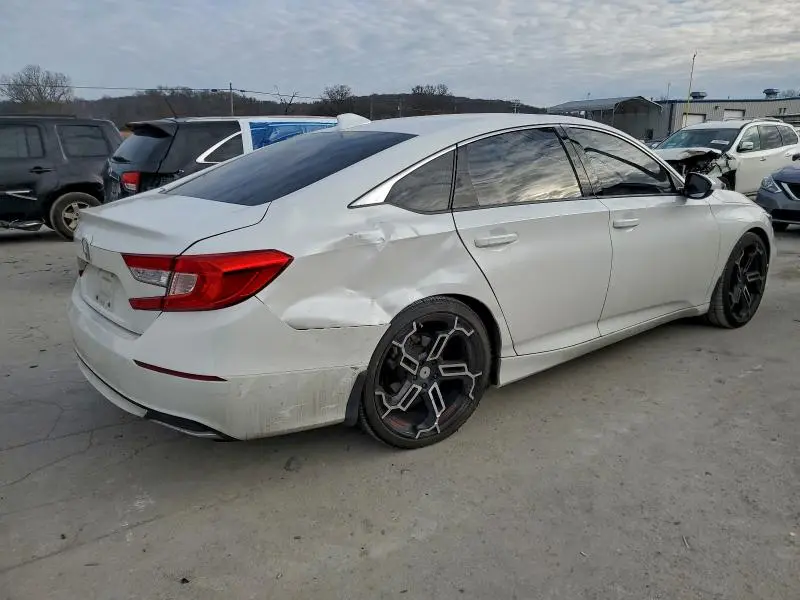 2019 HONDA ACCORD LX  