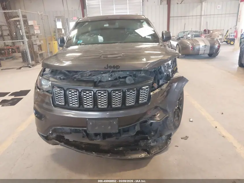 2021 JEEP GRAND CHEROKEE LAREDO X 4X4