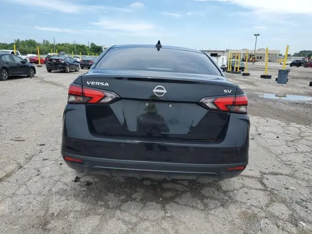 2023 NISSAN VERSA SV  