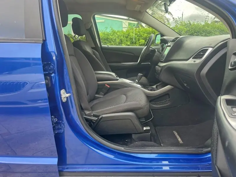 2015 DODGE JOURNEY SXT  