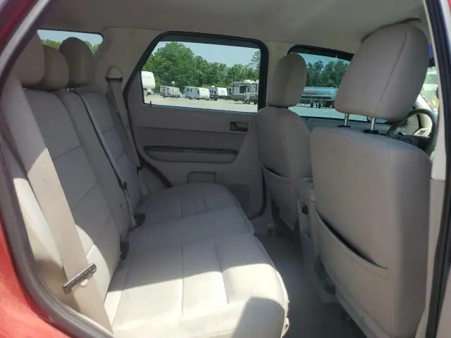 2010 FORD ESCAPE XLT  