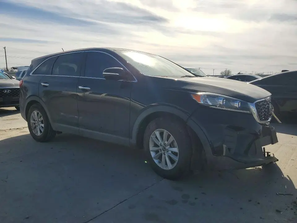 2020 KIA SORENTO LX  