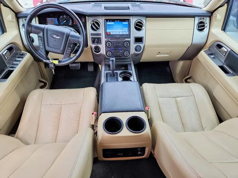 2017 FORD EXPEDITION EL XLT  
