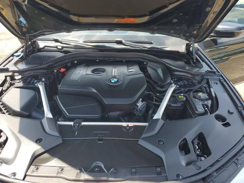 2019 BMW 530 XI  