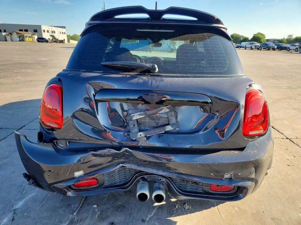 2015 MINI COOPER S  
