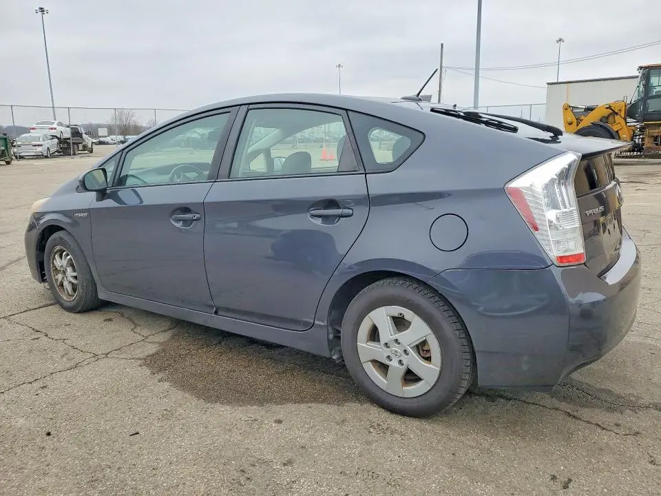 2010 TOYOTA PRIUS IV  