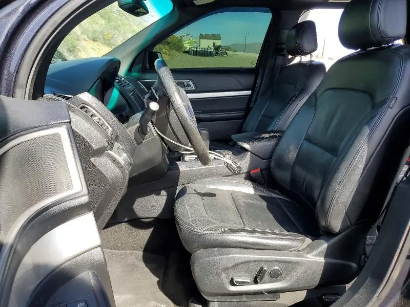 2017 FORD EXPLORER XLT  