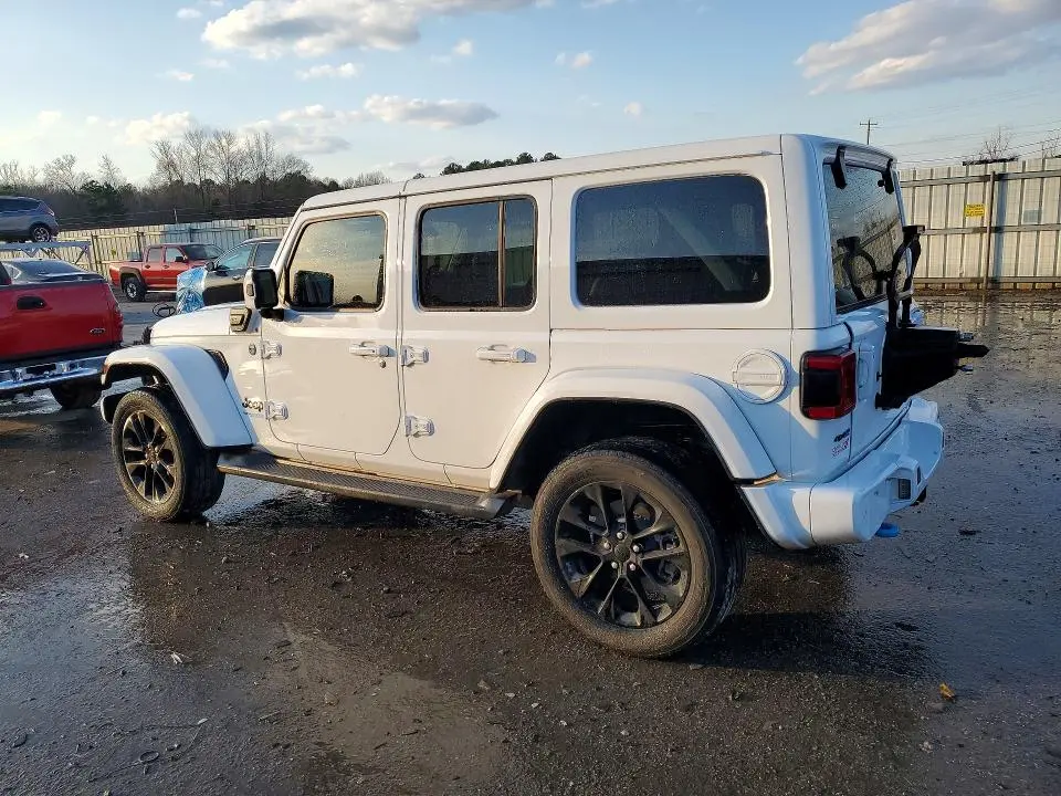 2021 JEEP WRANGLER UNLIMITED SAHARA 4XE  