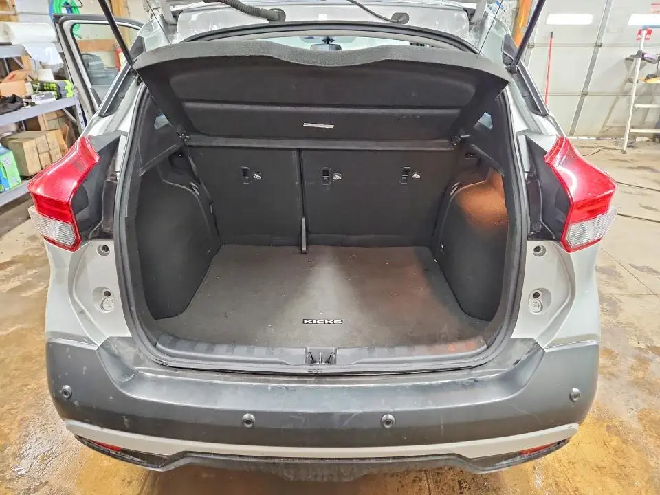 2020 NISSAN KICKS SR  