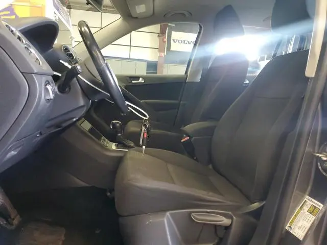 2015 VOLKSWAGEN TIGUAN S  
