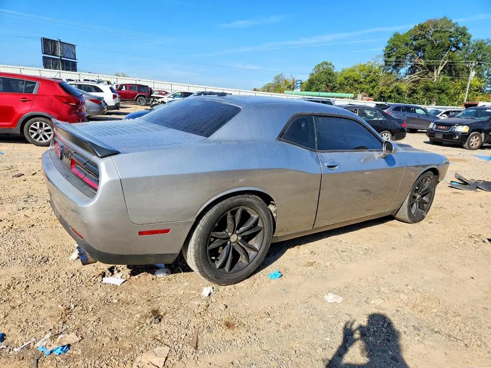2016 DODGE CHALLENGER SXT  
