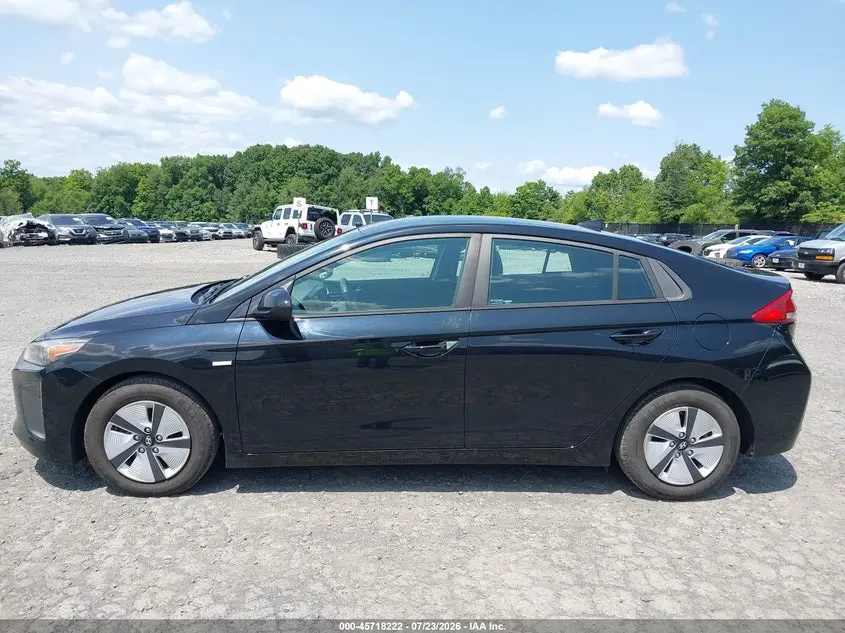 2018 HYUNDAI IONIQ HYBRID BLUE