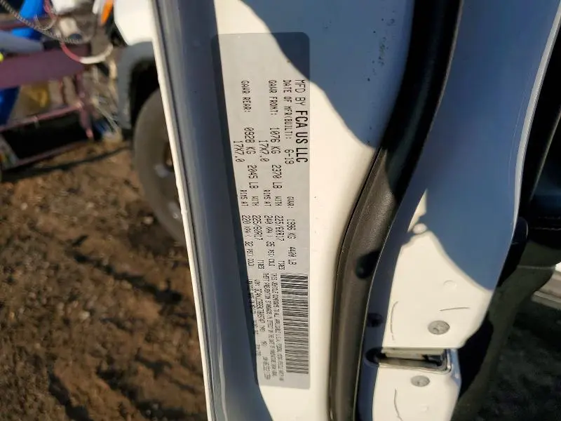 2019 JEEP COMPASS LATITUDE  