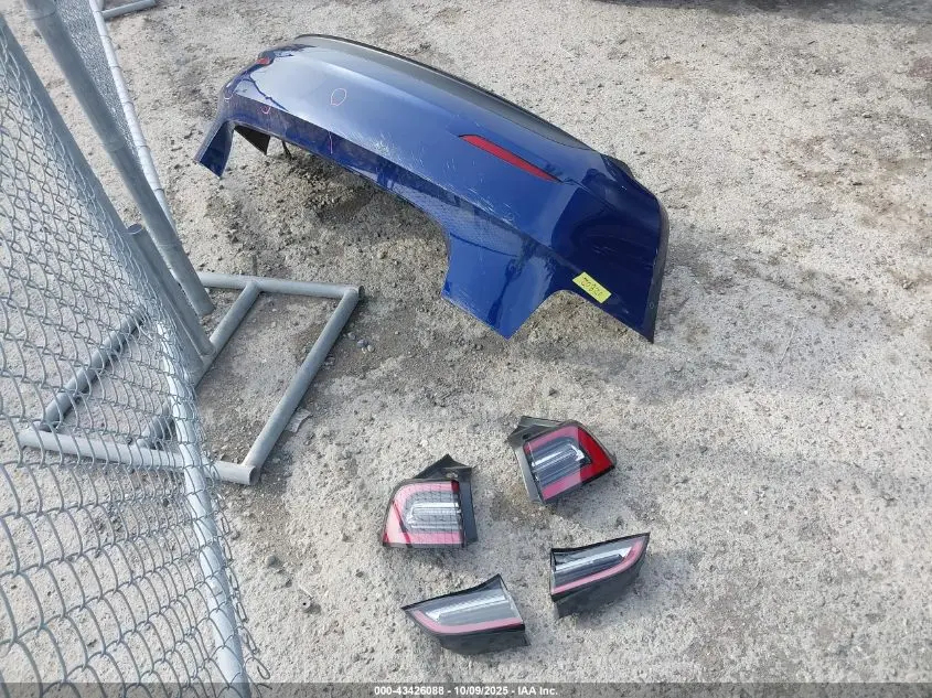 2022 TESLA MODEL 3 REAR-WHEEL DRIVE