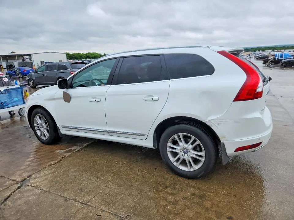 2016 VOLVO XC60 T5 PREMIER  