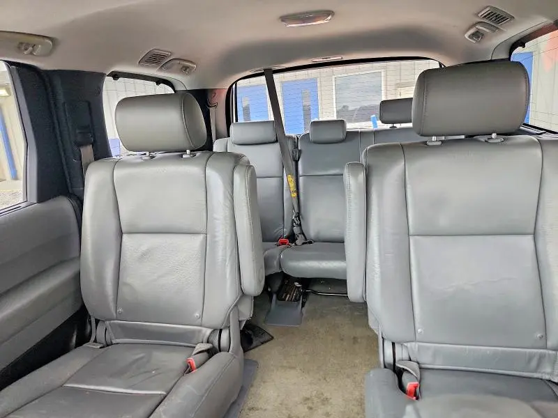 2011 TOYOTA SEQUOIA LIMITED  