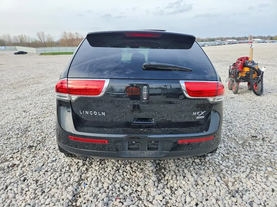 2011 LINCOLN MKX   