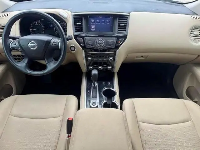 2017 NISSAN PATHFINDER SV  