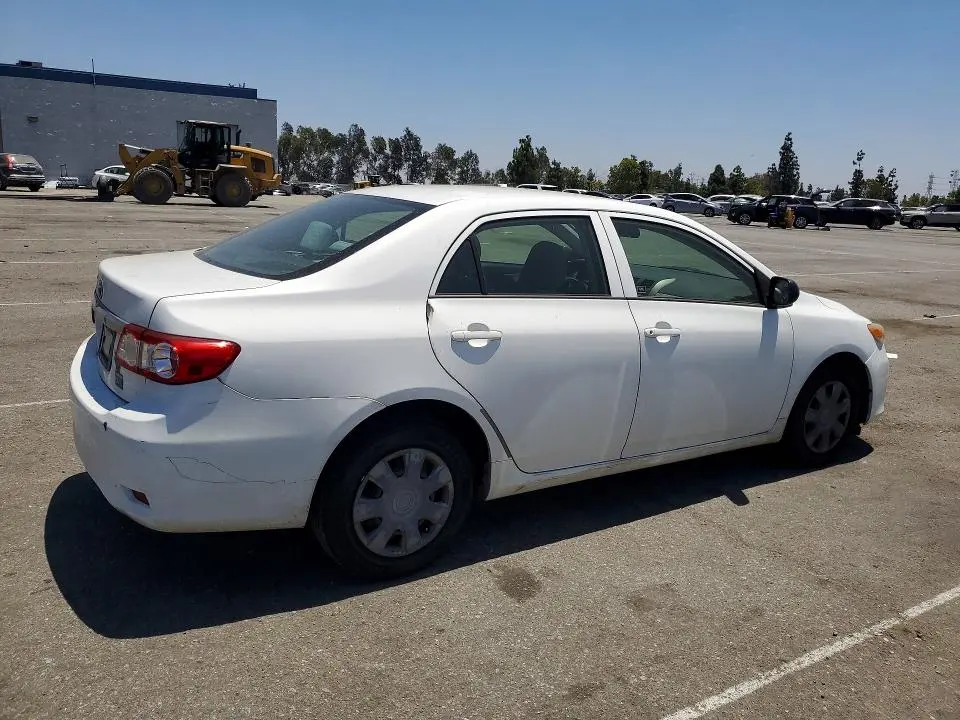 2011 TOYOTA COROLLA BASE  
