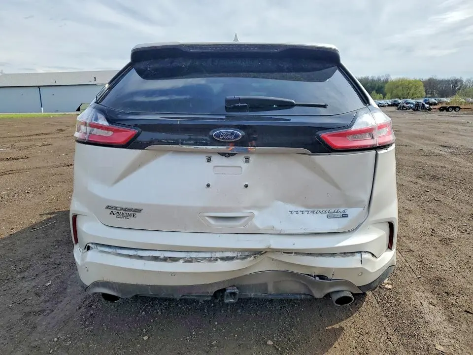 2019 FORD EDGE TITANIUM  