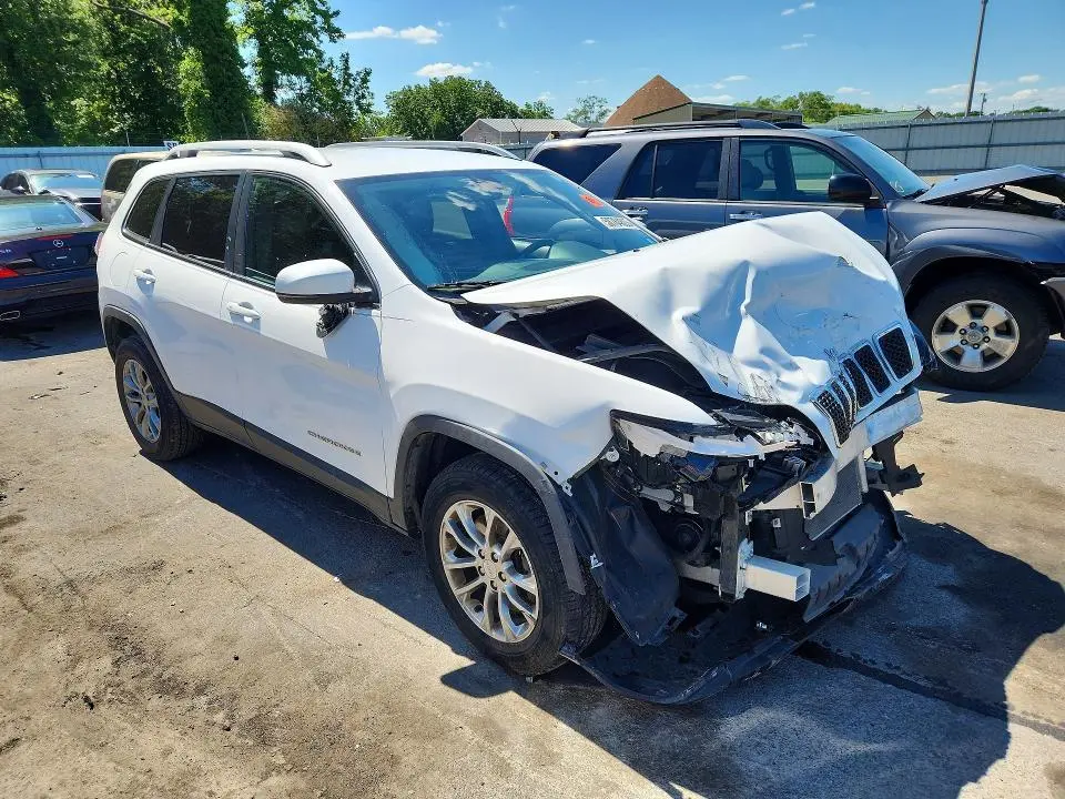2020 JEEP CHEROKEE LATITUDE PLUS  