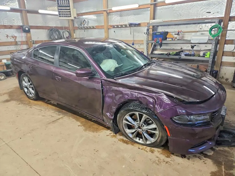 2020 DODGE CHARGER SXT  