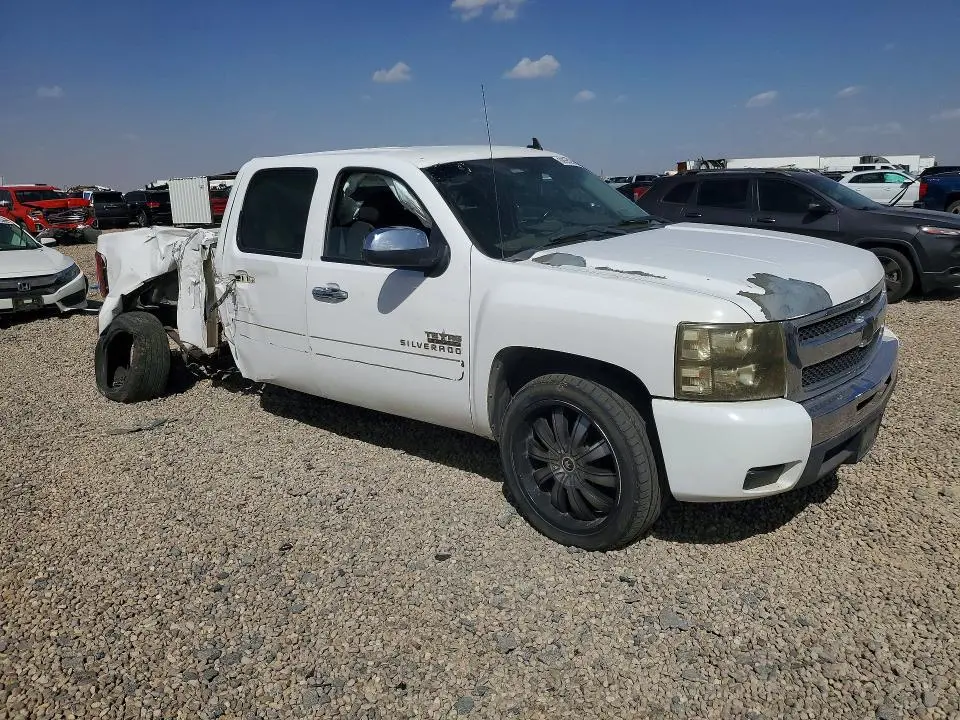 2011 CHEVROLET SILVERADO C1500 LT  
