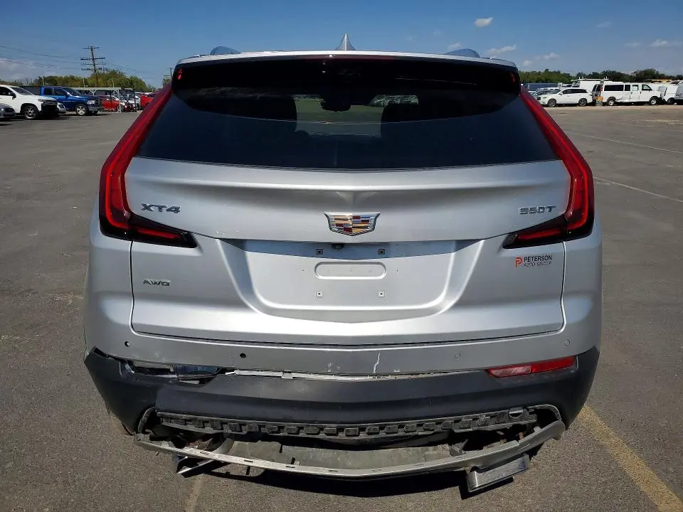 2022 CADILLAC XT4 PREMIUM LUXURY  