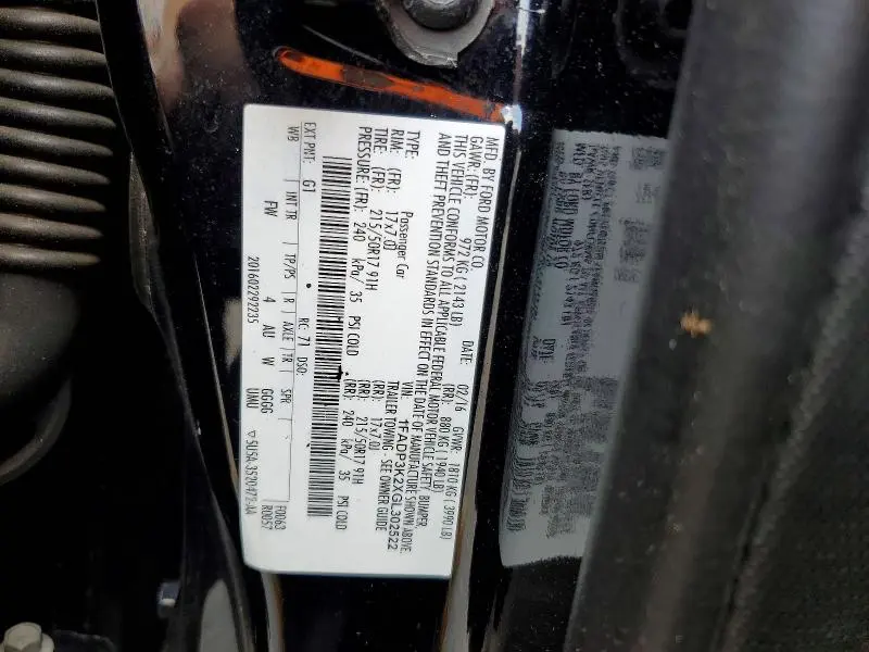 2016 FORD FOCUS SE  
