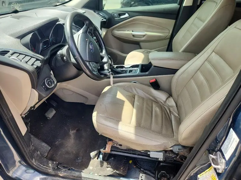 2019 FORD ESCAPE TITANIUM  