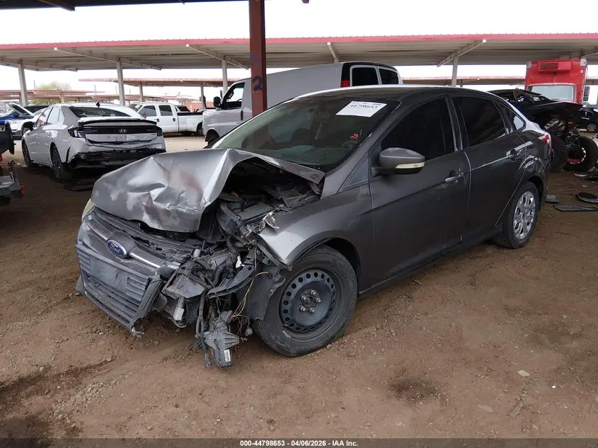 2012 FORD FOCUS SE