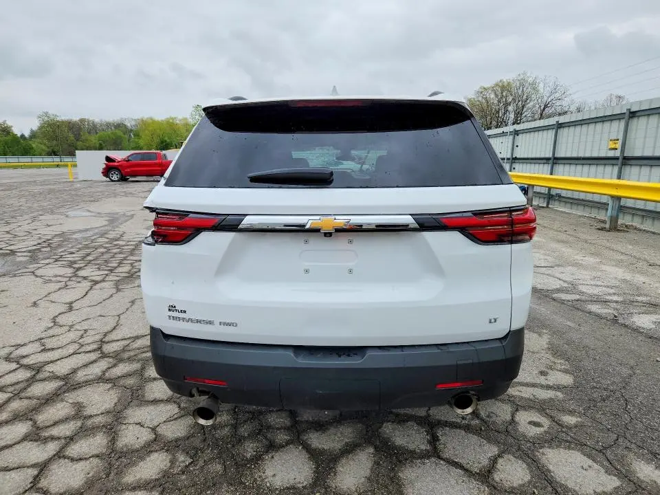 2023 CHEVROLET TRAVERSE LT  