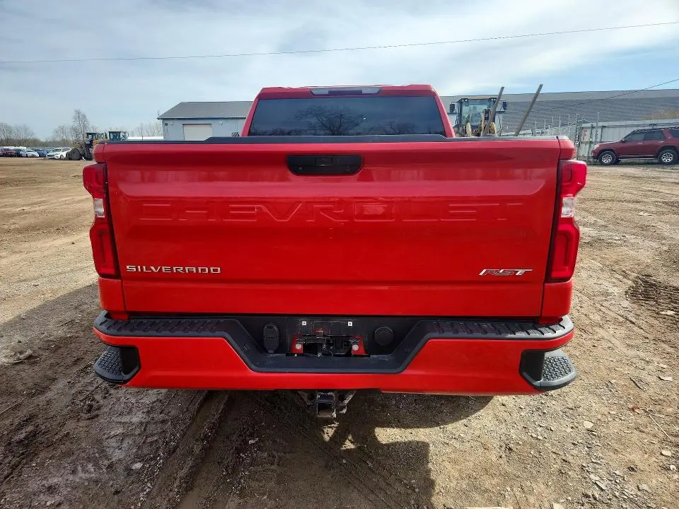 2019 CHEVROLET SILVERADO K1500 RST  