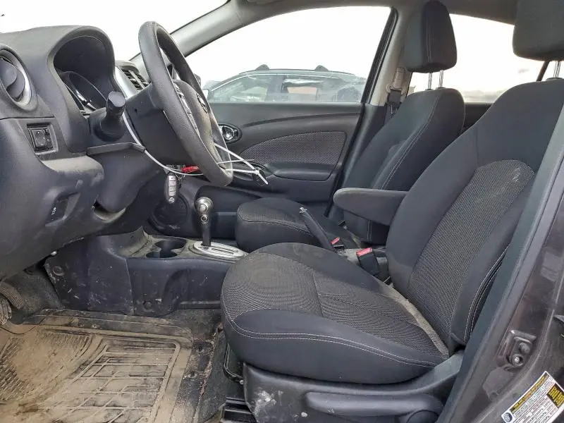 2015 NISSAN VERSA S  