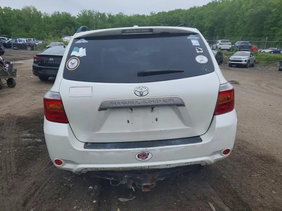2010 TOYOTA HIGHLANDER BASE  
