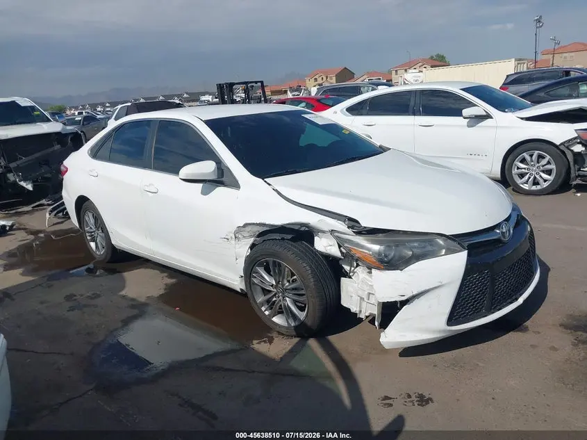 2017 TOYOTA CAMRY SE