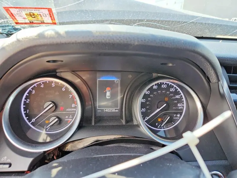 2018 TOYOTA CAMRY LE  