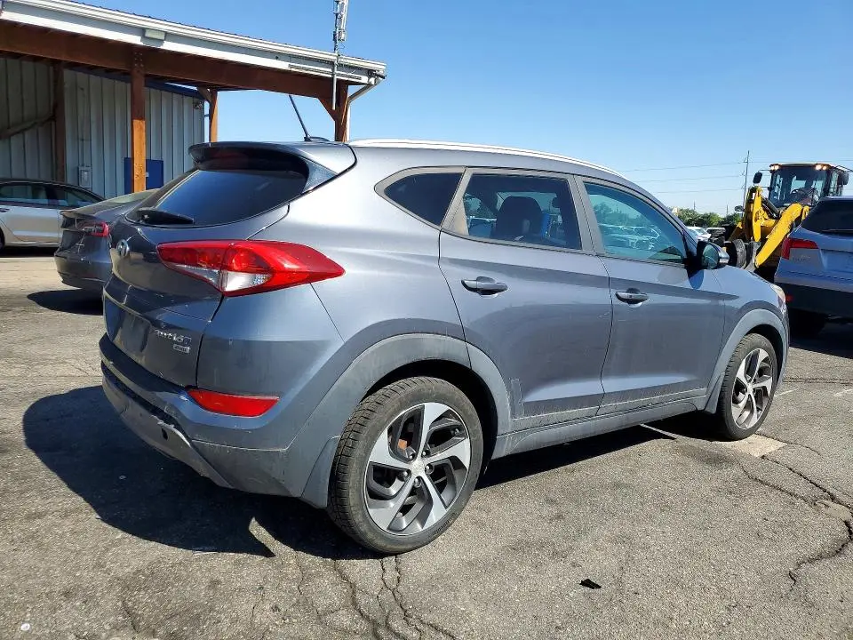 2016 HYUNDAI TUCSON SPORT  