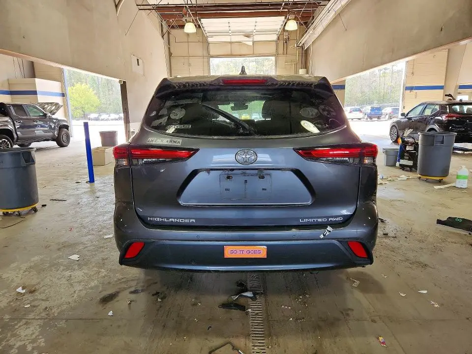 2020 TOYOTA HIGHLANDER LIMITED  