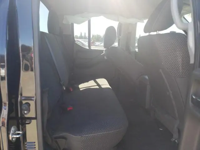 2016 NISSAN FRONTIER S  