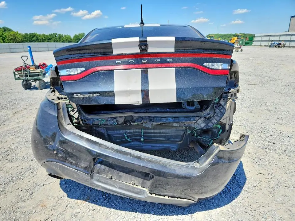 2015 DODGE DART SXT  