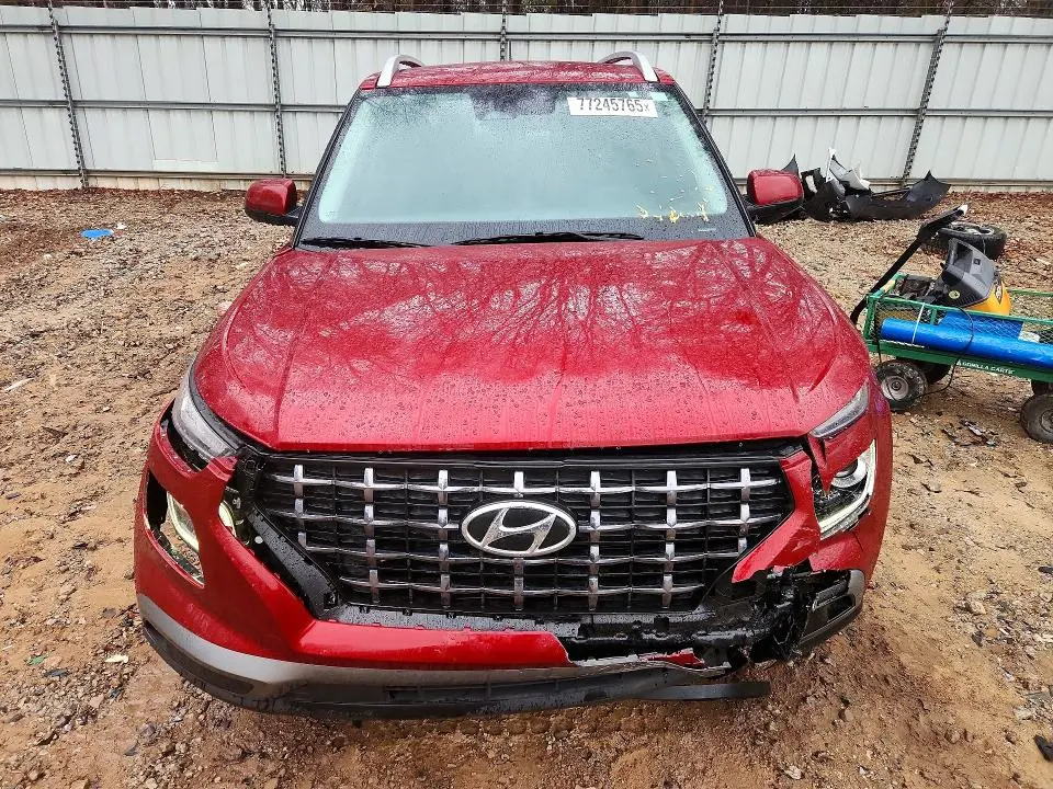 2024 HYUNDAI VENUE LIMITED  