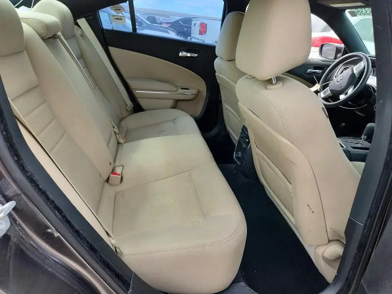 2014 DODGE CHARGER SE  