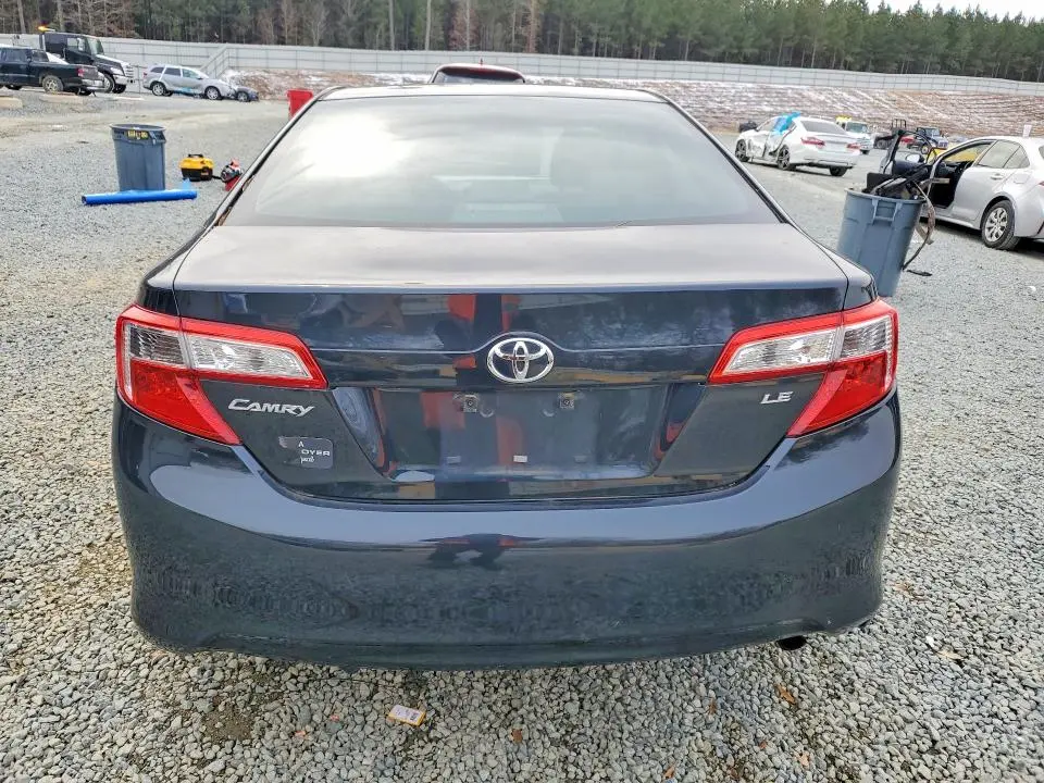 2012 TOYOTA CAMRY BASE  